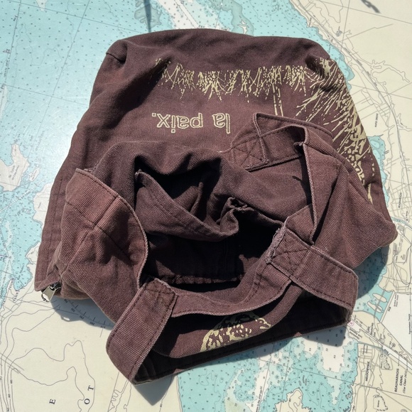 Graphic Giraffe Nature Tote Bag - Picture 5 of 7